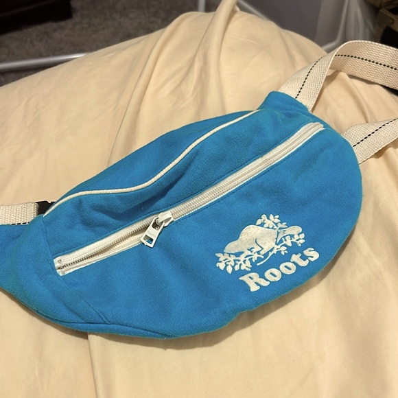 Roots vintage sweatshirt material Fanny pack - Picture 1 of 3